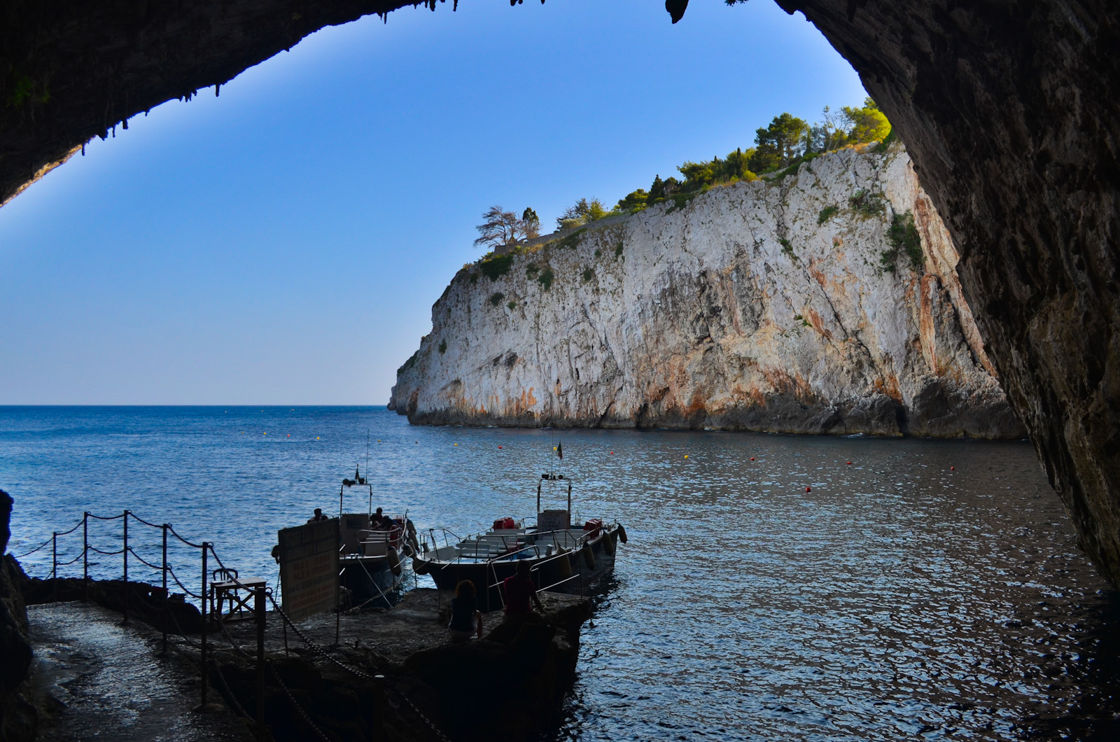 Zinzulusa Cave. pic by Flicrk User Michele Vangelista