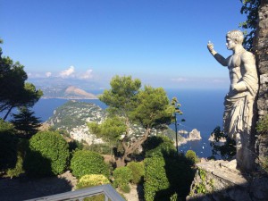 Capri's view and statue of Tiberio